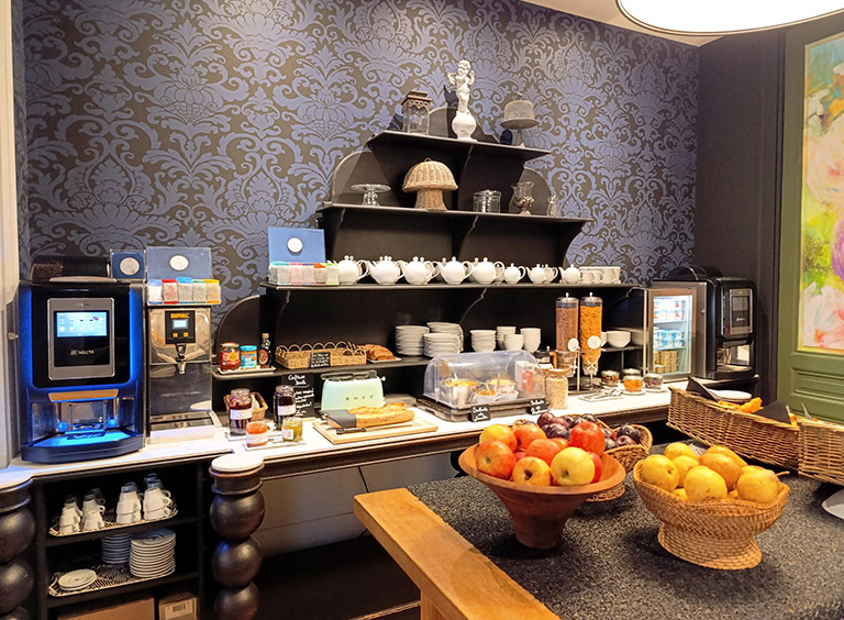Petit d&eacute;jeuner &agrave; l'H&ocirc;tel de Paris &agrave; Besan&ccedil;on