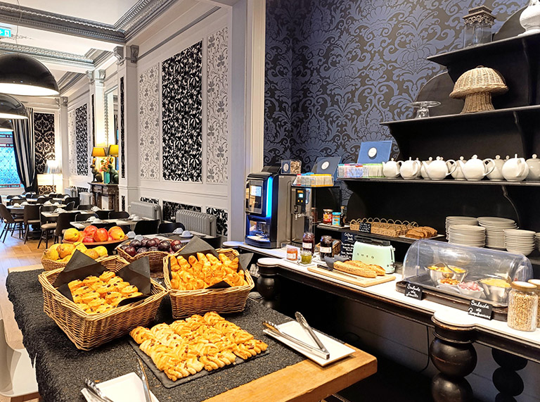 Petit d&eacute;jeuner buffet &agrave; l'H&ocirc;tel de Paris &agrave; Besan&ccedil;on