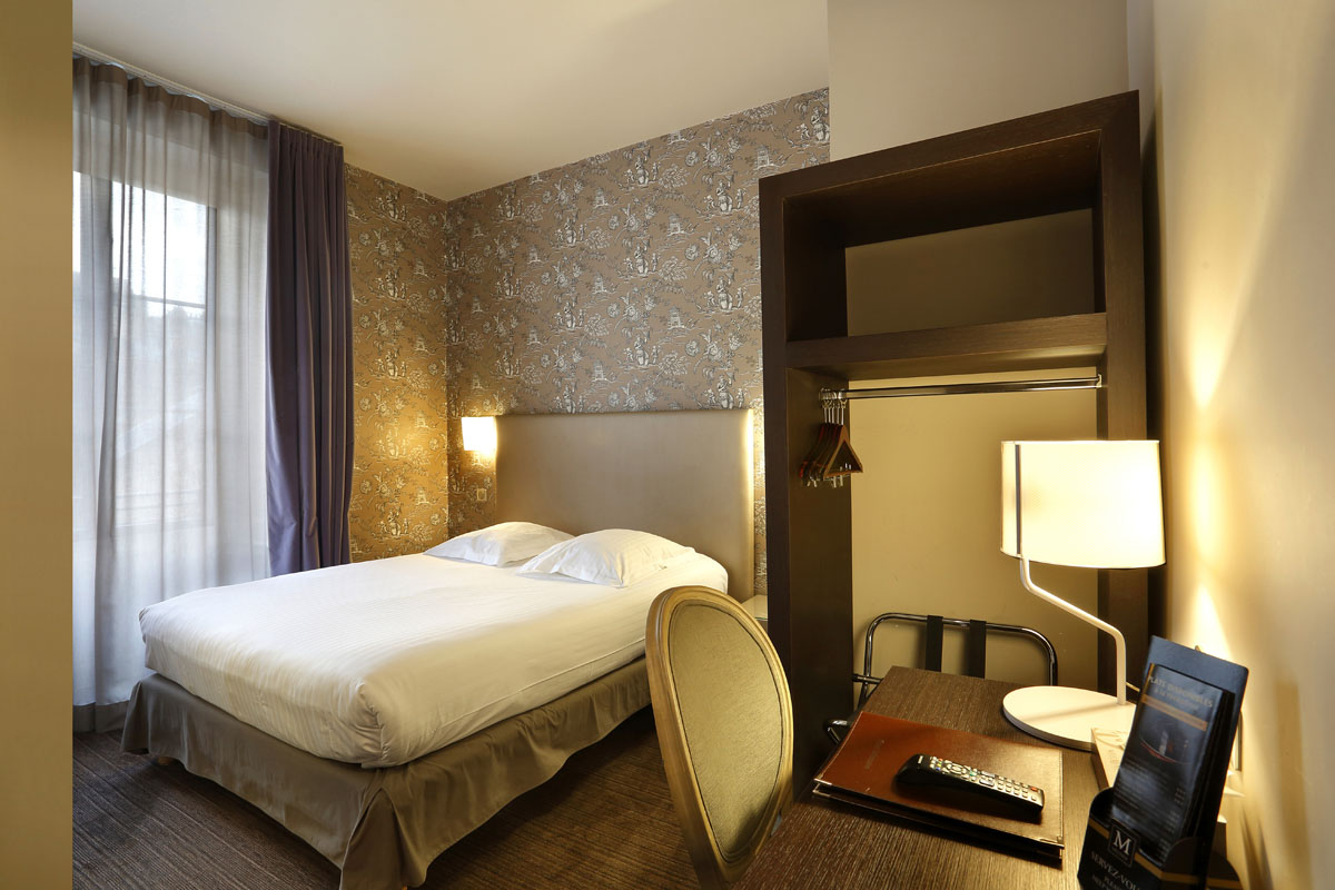 Standardzimmer Hotel de Paris in Besançon